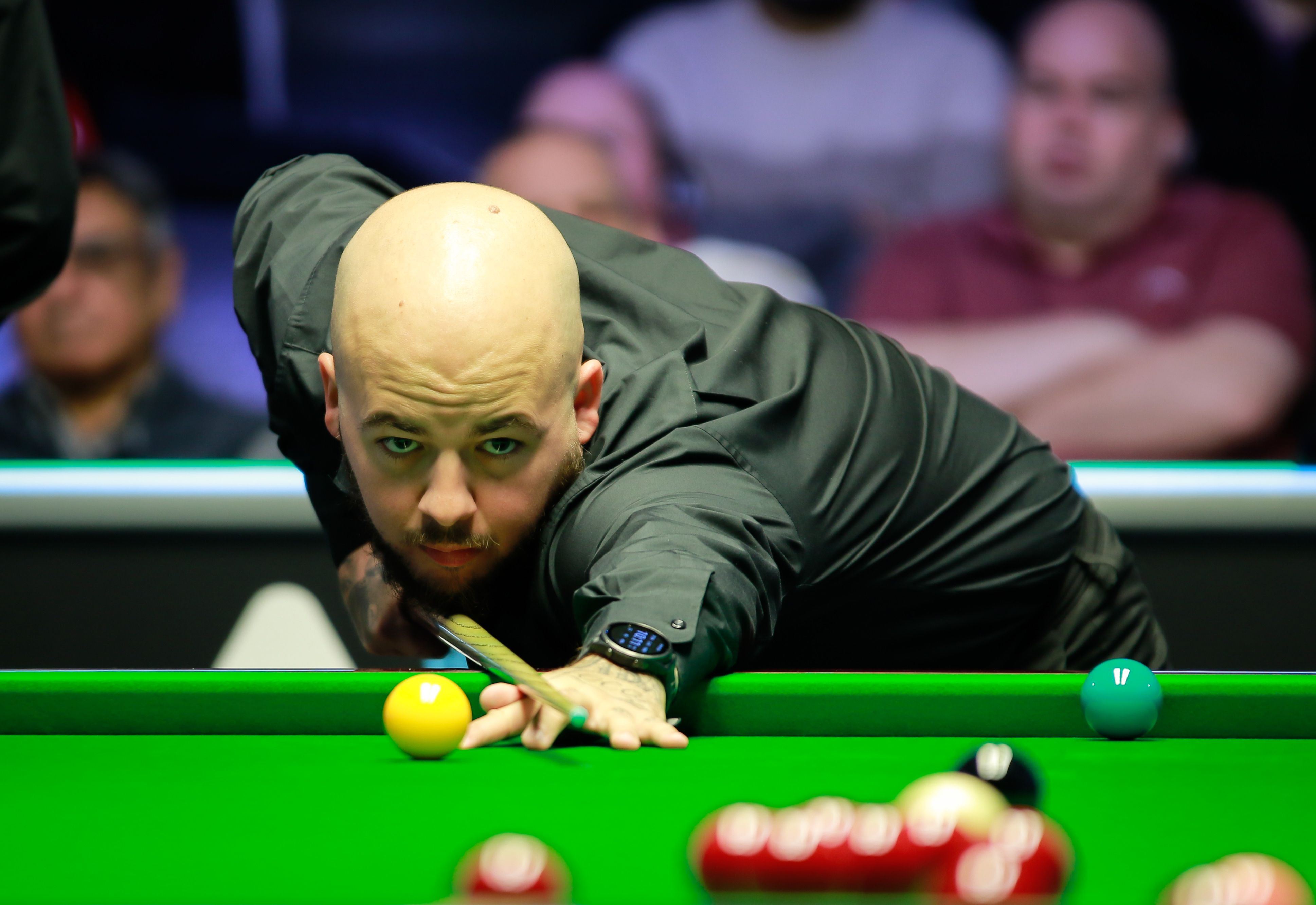 联手字母哥 联手字母哥