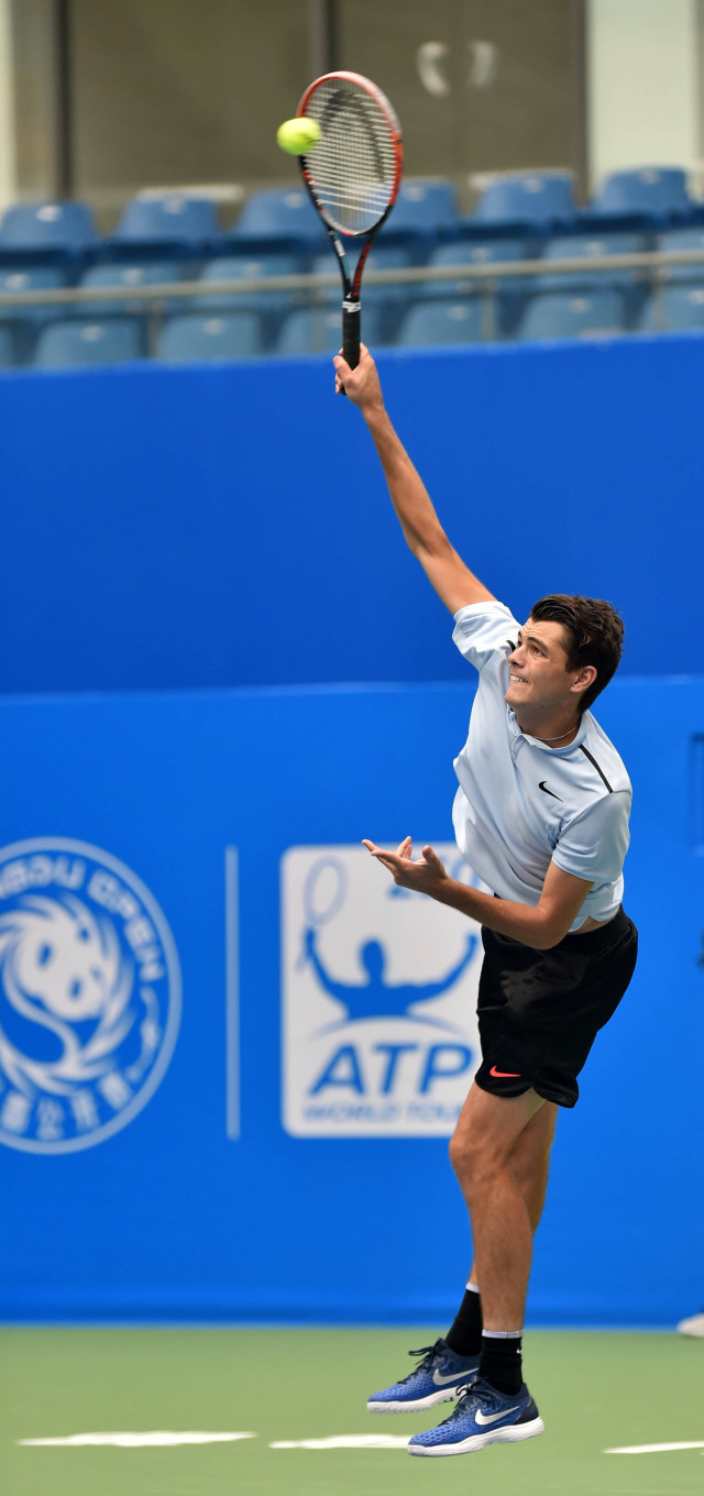 击运动的辉 击运动的辉