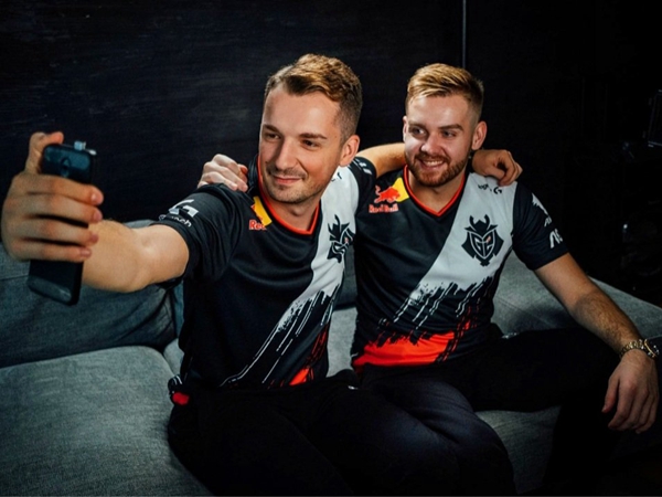 力逼出对手 力逼出对手