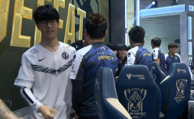 前提牵制 前提牵制